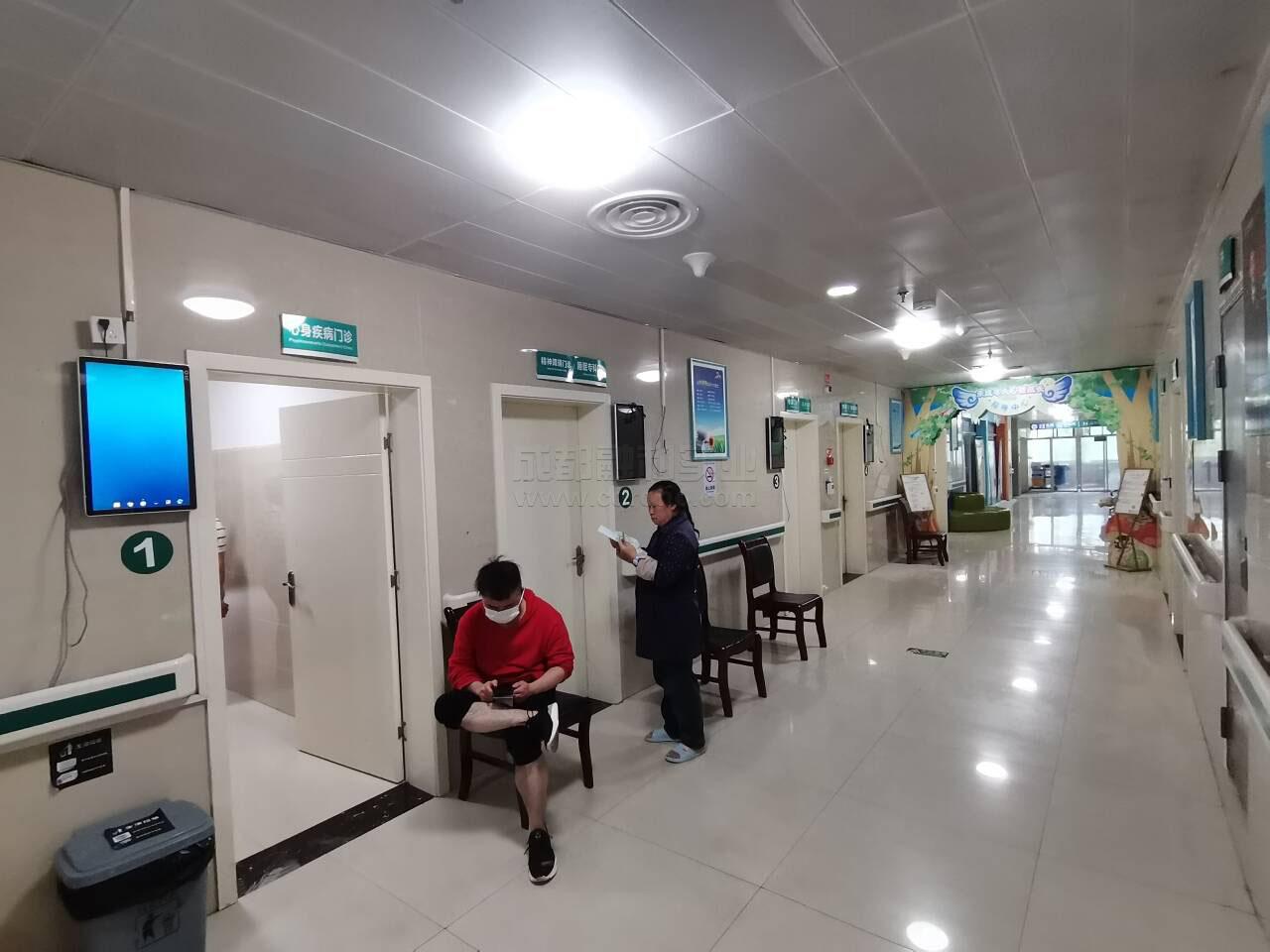 智慧醫(yī)院如何打破時間桎梏：高效排隊方案全解析